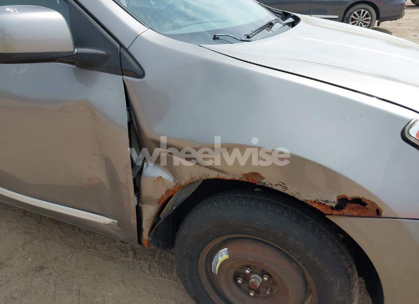 Photo 6 of 2013 Nissan Rogue S (VIN JN8AS5MV4DW630600)