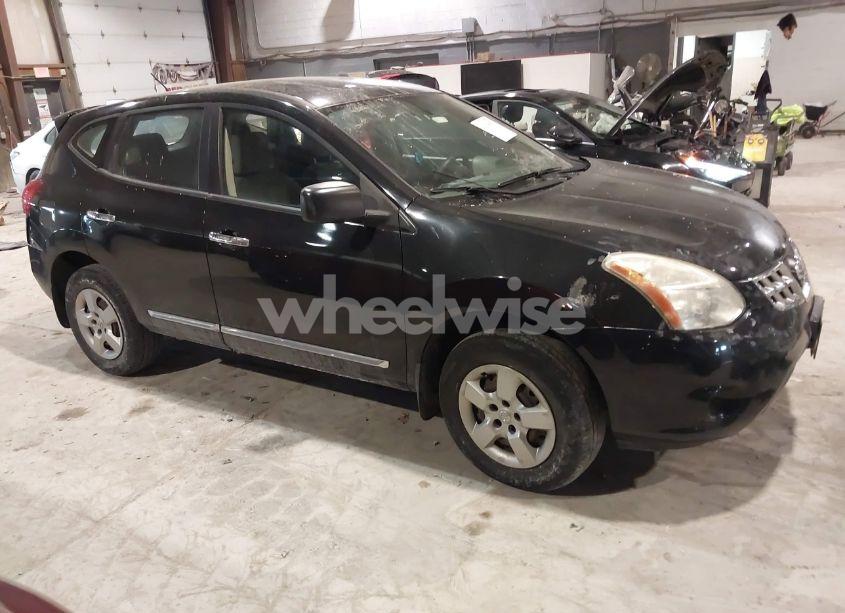 2013 Nissan Rogue S (VIN JN8AS5MV4DW632492) main photo