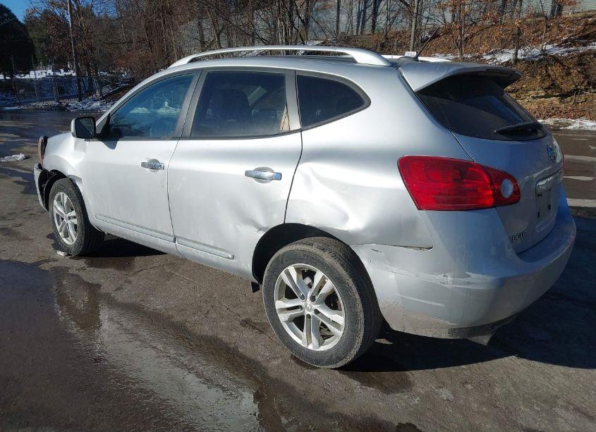 Photo 3 of 2013 Nissan Rogue SV (VIN JN8AS5MV4DW640933)