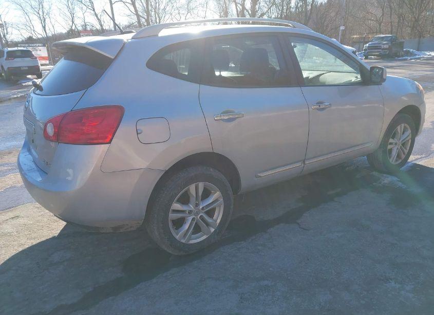 Photo 4 of 2013 Nissan Rogue SV (VIN JN8AS5MV4DW640933)