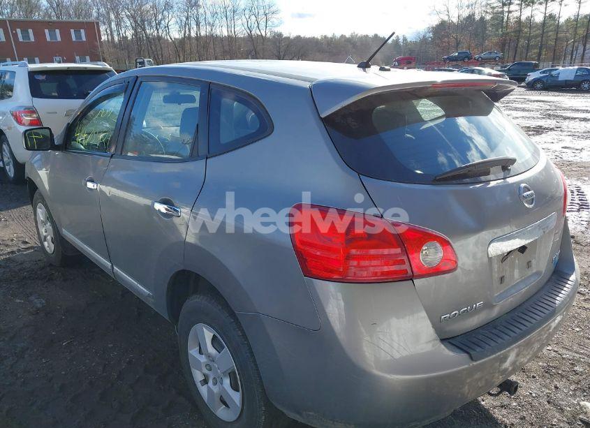 Photo 3 of 2013 Nissan Rogue S (VIN JN8AS5MV4DW646375)