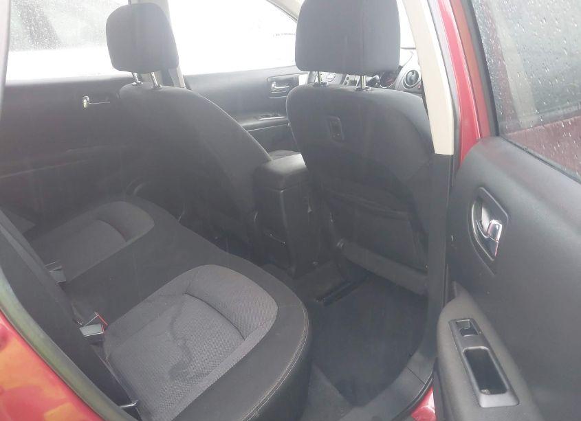 Photo 8 of 2013 Nissan Rogue SV (VIN JN8AS5MV4DW656839)