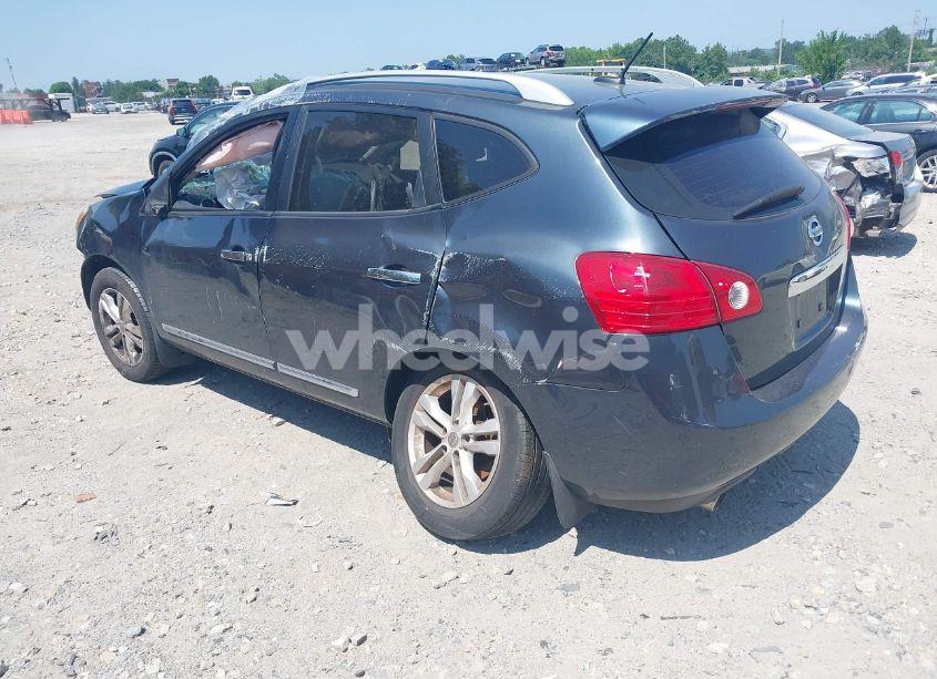 Photo 3 of 2013 Nissan Rogue SV (VIN JN8AS5MV4DW658882)