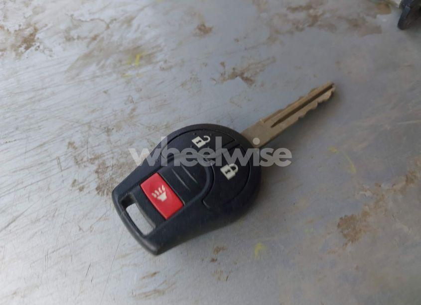 Photo 11 of 2013 Nissan Rogue S (VIN JN8AS5MV4DW660177)