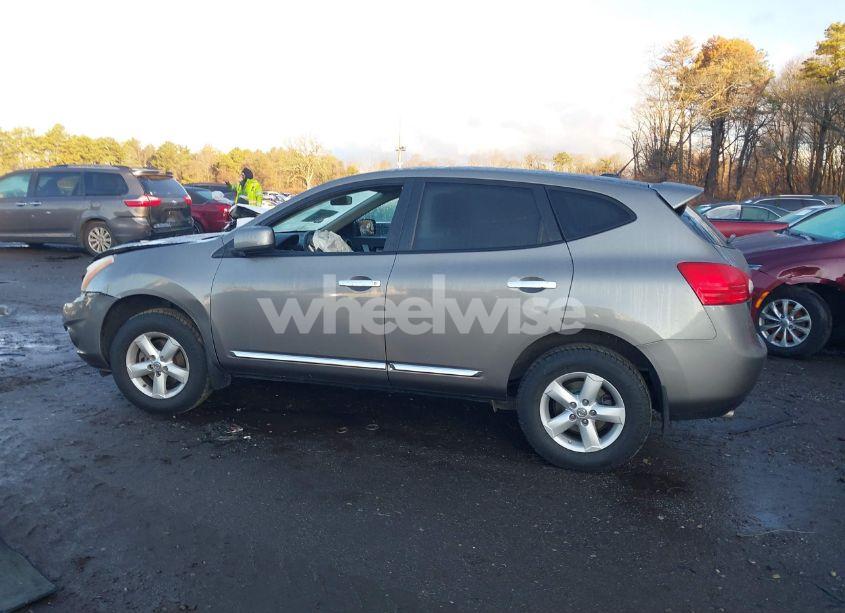Photo 14 of 2013 Nissan Rogue S (VIN JN8AS5MV4DW665668)