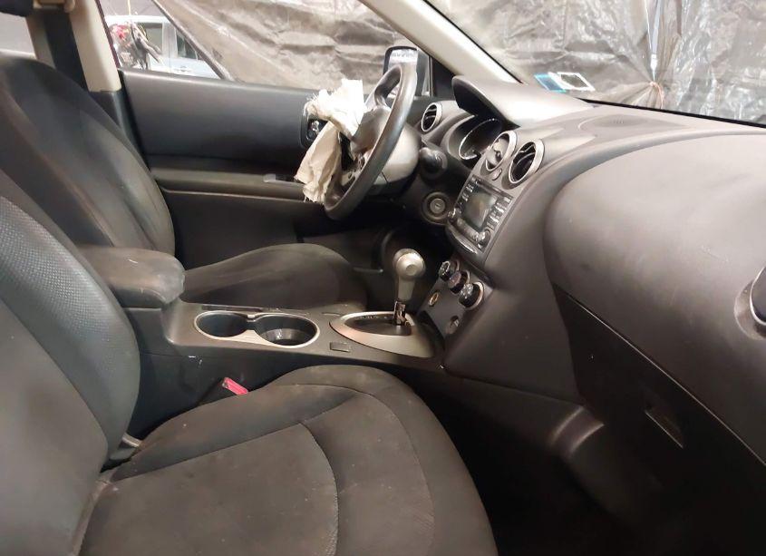 Photo 5 of 2014 Nissan Rogue SELECT S (VIN JN8AS5MV4EW711369)