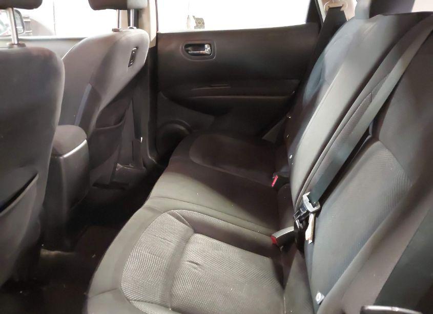 Photo 8 of 2014 Nissan Rogue SELECT S (VIN JN8AS5MV4EW711369)