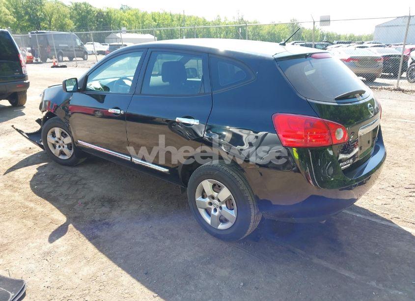 Photo 3 of 2014 Nissan Rogue SELECT S (VIN JN8AS5MV4EW714143)