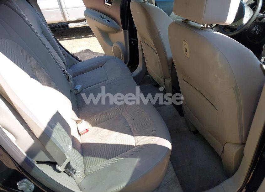 Photo 8 of 2014 Nissan Rogue SELECT S (VIN JN8AS5MV4EW714143)