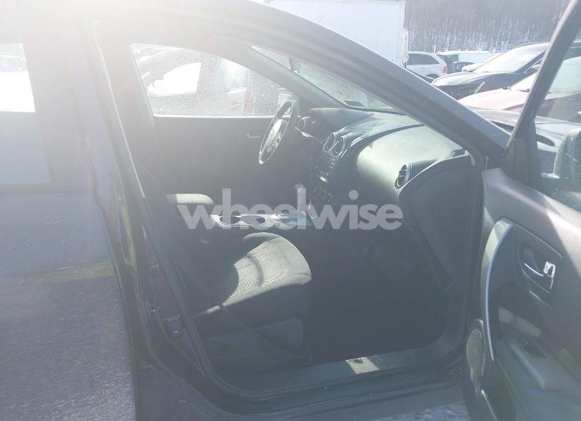 Photo 5 of 2014 Nissan Rogue SELECT S (VIN JN8AS5MV4EW720699)