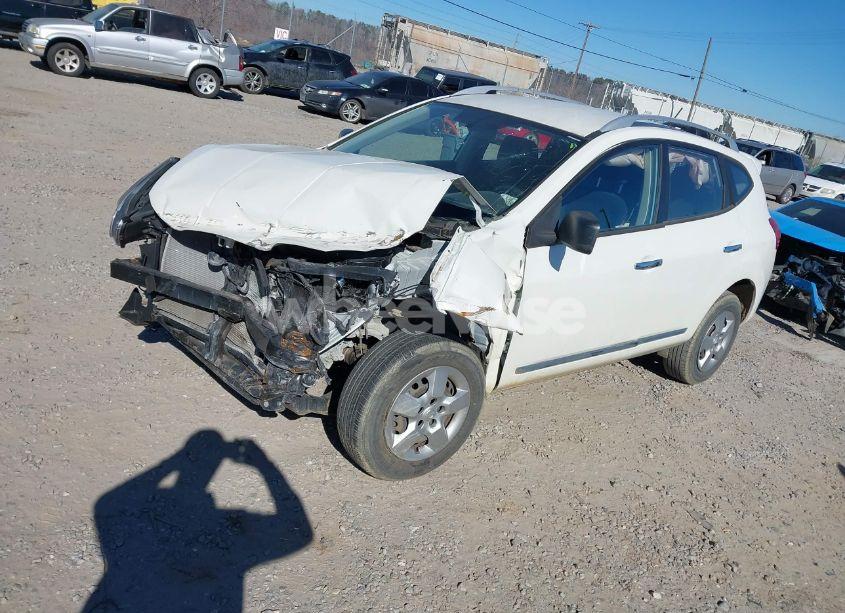 Photo 2 of 2015 Nissan Rogue SELECT S (VIN JN8AS5MV4FW750593)