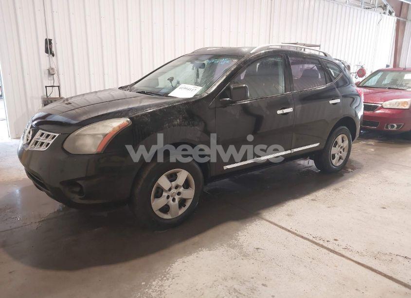 Photo 2 of 2015 Nissan Rogue SELECT S (VIN JN8AS5MV4FW752795)