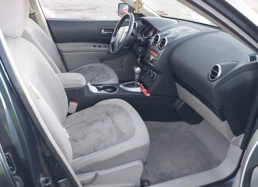 Photo 5 of 2015 Nissan Rogue SELECT S (VIN JN8AS5MV4FW753980)