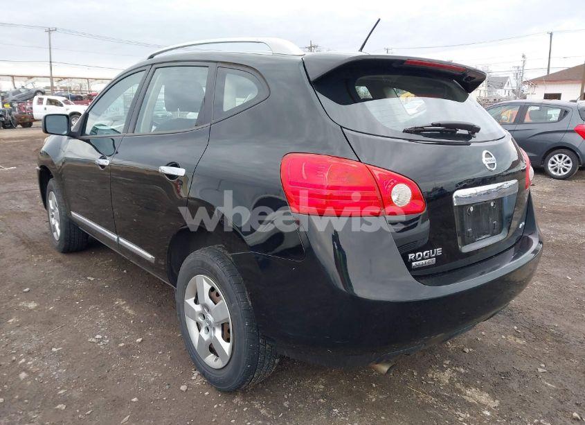 Photo 3 of 2015 Nissan Rogue SELECT S (VIN JN8AS5MV4FW755485)