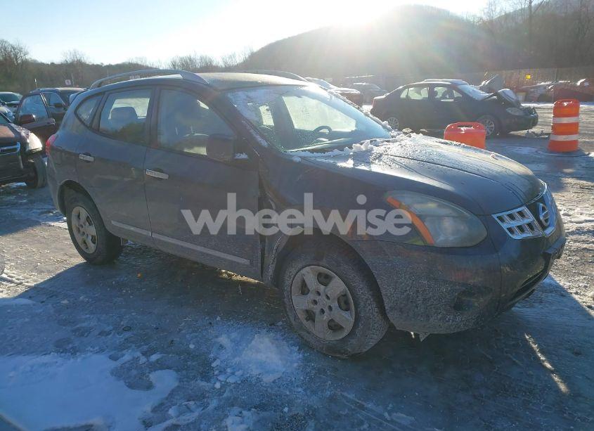 2015 Nissan Rogue SELECT S (VIN JN8AS5MV4FW756068) main photo