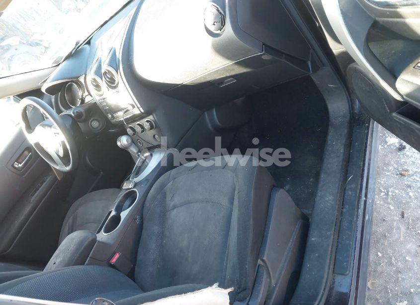 Photo 5 of 2015 Nissan Rogue SELECT S (VIN JN8AS5MV4FW756068)