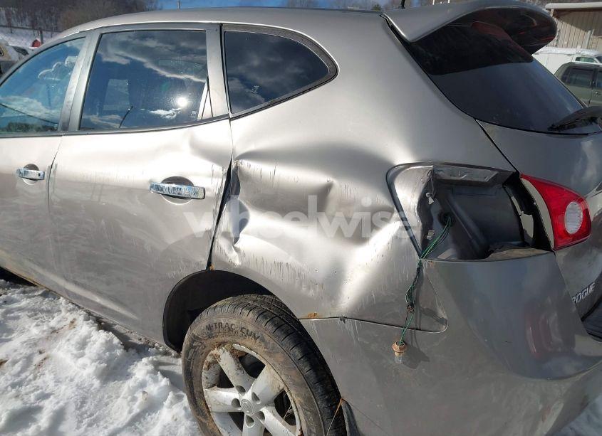 Photo 15 of 2010 Nissan Rogue S (VIN JN8AS5MV5AW111566)