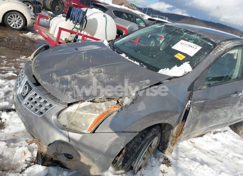 Photo 6 of 2010 Nissan Rogue S (VIN JN8AS5MV5AW111566)