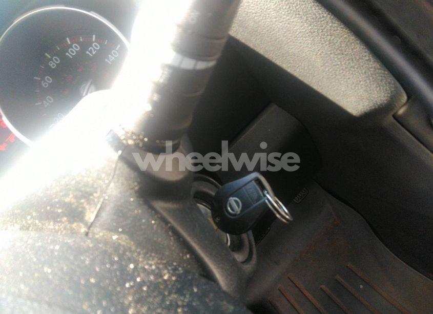 Photo 11 of 2010 Nissan Rogue S (VIN JN8AS5MV5AW128139)