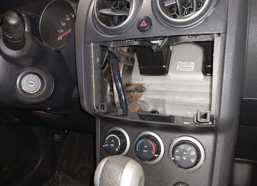 Photo 6 of 2010 Nissan Rogue S (VIN JN8AS5MV5AW137617)