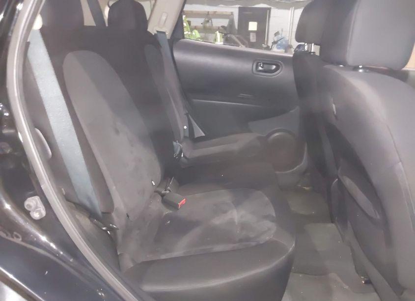 Photo 8 of 2010 Nissan Rogue S (VIN JN8AS5MV5AW137617)