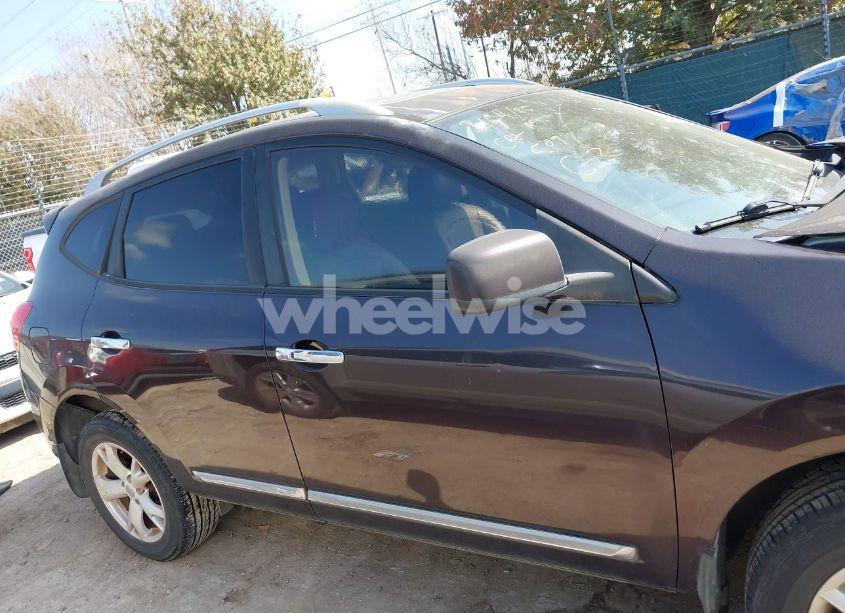 Photo 13 of 2011 Nissan Rogue SV (VIN JN8AS5MV5BW252834)