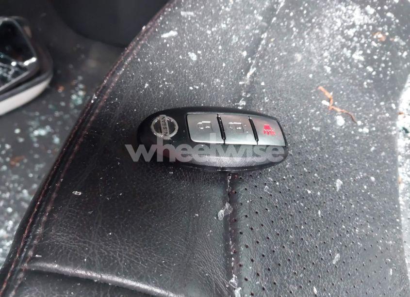 Photo 11 of 2011 Nissan Rogue SV (VIN JN8AS5MV5BW259752)