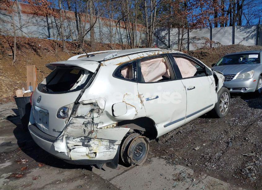 Photo 4 of 2011 Nissan Rogue SV (VIN JN8AS5MV5BW259752)