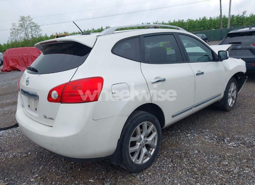 Photo 4 of 2011 Nissan Rogue SV (VIN JN8AS5MV5BW263817)