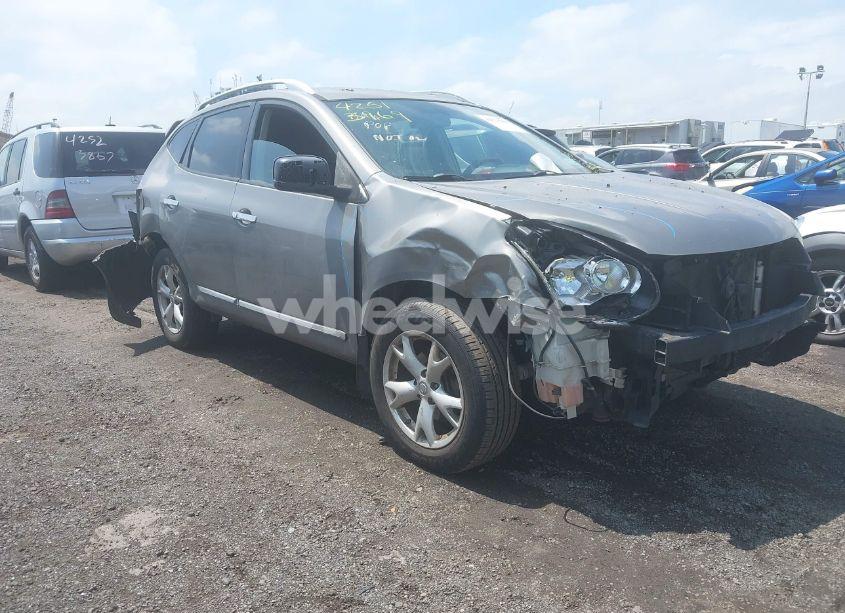 2011 Nissan Rogue SV (VIN JN8AS5MV5BW298518) main photo