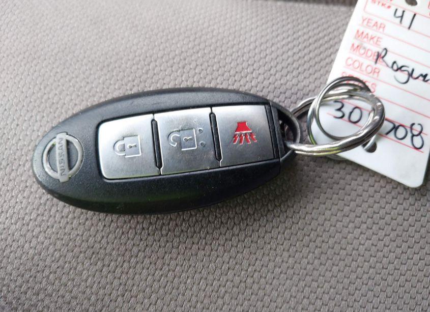 Photo 11 of 2011 Nissan Rogue SV (VIN JN8AS5MV5BW301708)