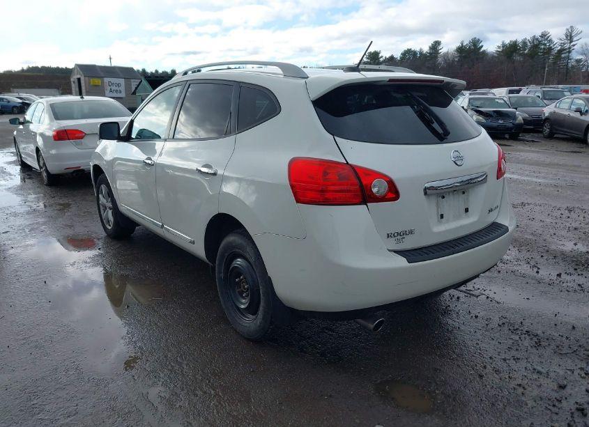 Photo 3 of 2011 Nissan Rogue SV (VIN JN8AS5MV5BW301708)