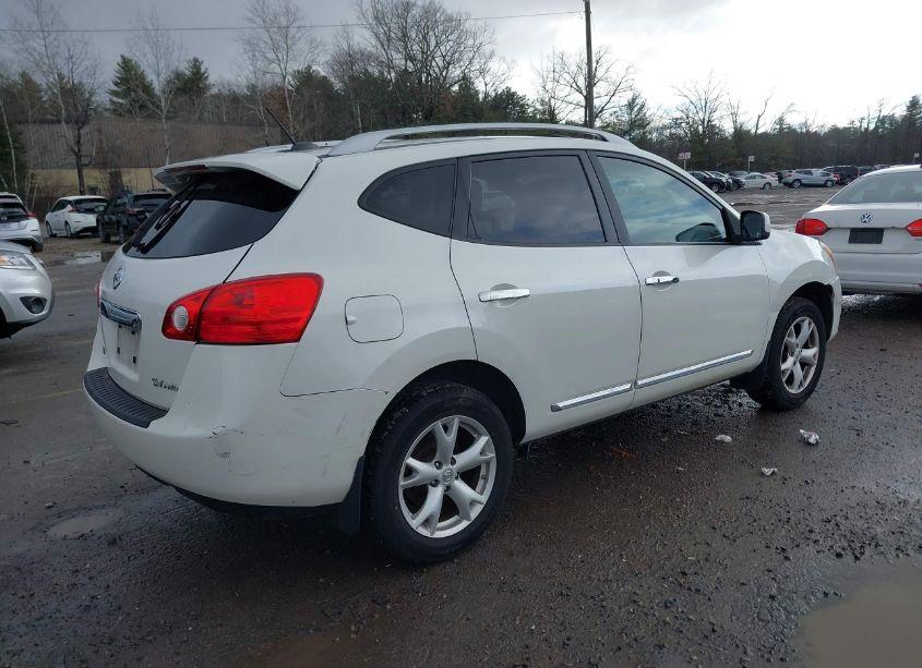 Photo 4 of 2011 Nissan Rogue SV (VIN JN8AS5MV5BW301708)