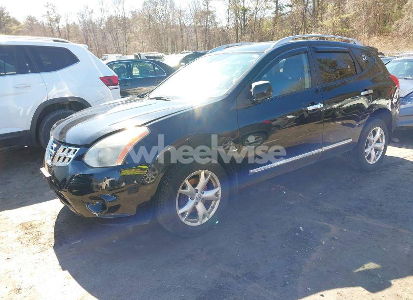 Photo 2 of 2011 Nissan Rogue SV (VIN JN8AS5MV5BW306326)