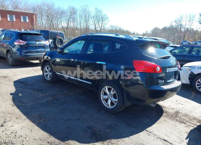 Photo 3 of 2011 Nissan Rogue SV (VIN JN8AS5MV5BW306326)