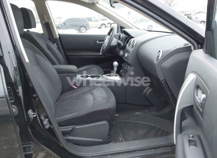 Photo 5 of 2011 Nissan Rogue S (VIN JN8AS5MV5BW666583)