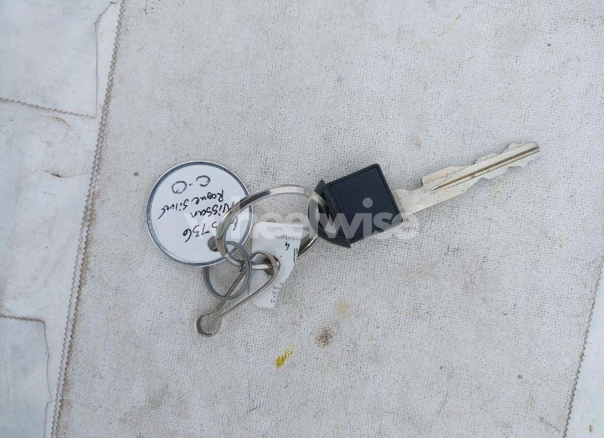 Photo 11 of 2011 Nissan Rogue SV (VIN JN8AS5MV5BW689006)