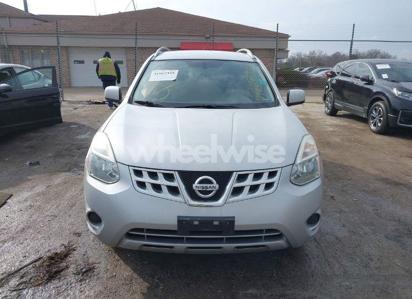 Photo 12 of 2011 Nissan Rogue SV (VIN JN8AS5MV5BW689006)