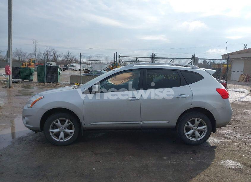Photo 14 of 2011 Nissan Rogue SV (VIN JN8AS5MV5BW689006)