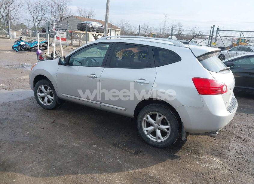 Photo 3 of 2011 Nissan Rogue SV (VIN JN8AS5MV5BW689006)