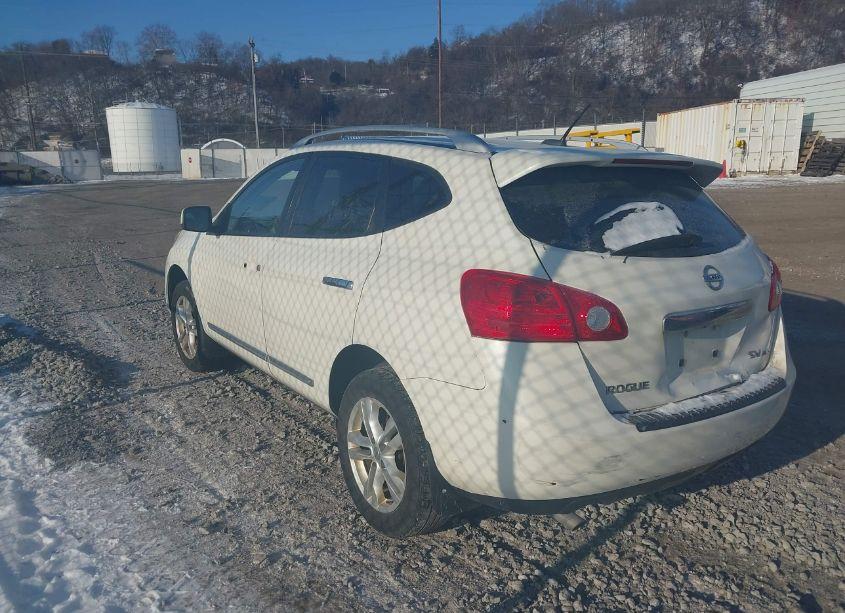 Photo 3 of 2012 Nissan Rogue SV (VIN JN8AS5MV5CW371324)