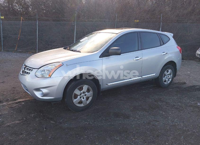 Photo 2 of 2012 Nissan Rogue S (VIN JN8AS5MV5CW379603)