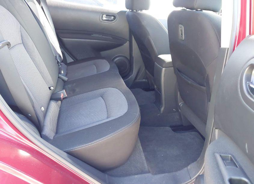 Photo 8 of 2012 Nissan Rogue SV (VIN JN8AS5MV5CW395963)