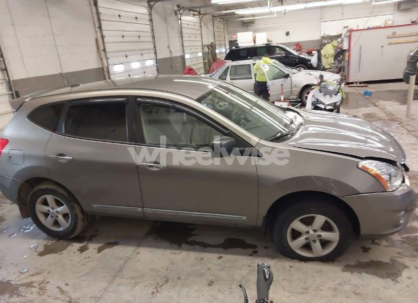 Photo 13 of 2012 Nissan Rogue S (VIN JN8AS5MV5CW703357)