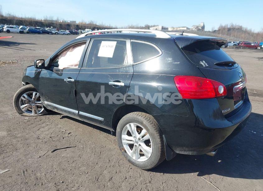 Photo 3 of 2012 Nissan Rogue SV (VIN JN8AS5MV5CW708851)