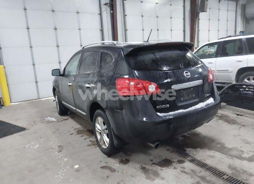 Photo 3 of 2013 Nissan Rogue SV (VIN JN8AS5MV5DW105397)
