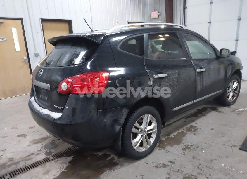 Photo 4 of 2013 Nissan Rogue SV (VIN JN8AS5MV5DW105397)