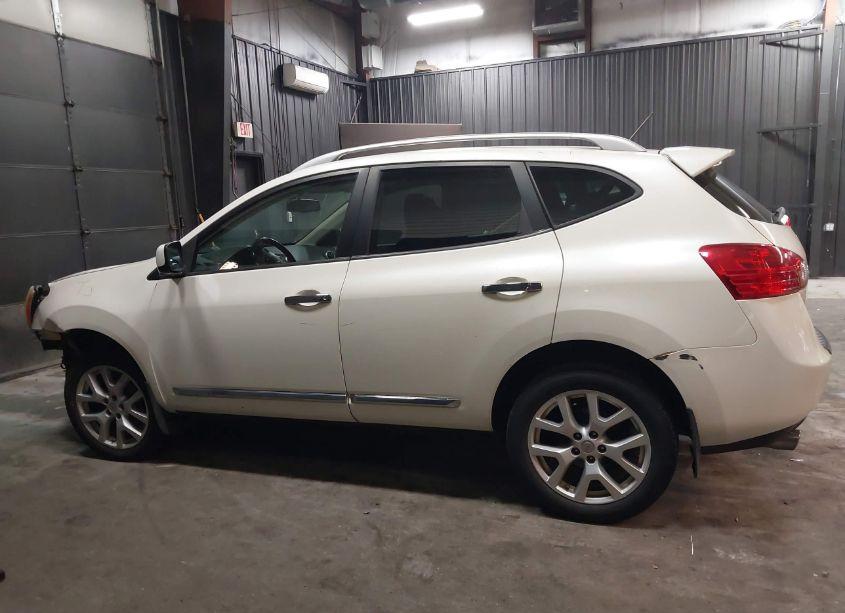 Photo 15 of 2013 Nissan Rogue SV W/SL PKG (VIN JN8AS5MV5DW105948)