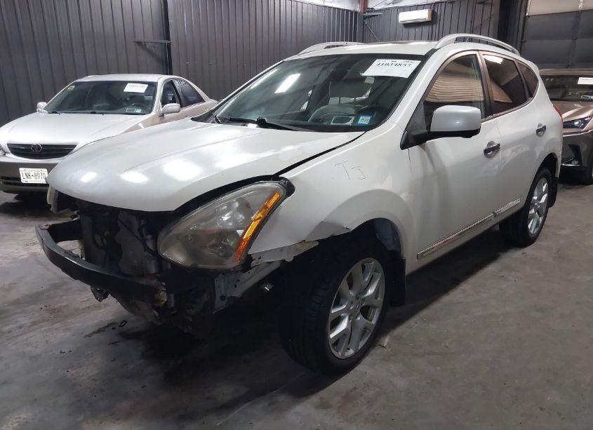 Photo 2 of 2013 Nissan Rogue SV W/SL PKG (VIN JN8AS5MV5DW105948)