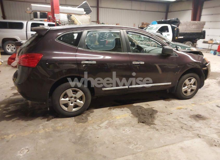 Photo 13 of 2013 Nissan Rogue S (VIN JN8AS5MV5DW120563)